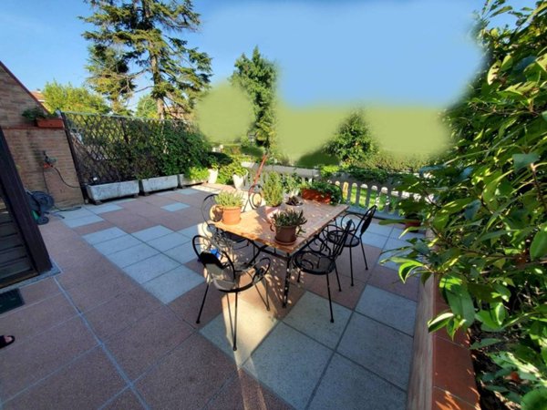 casa indipendente in vendita a Modena in zona Baggiovara