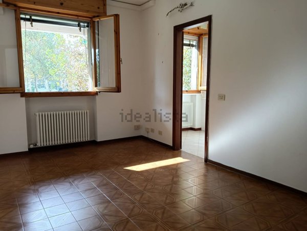 appartamento in vendita a Modena in zona Crocetta