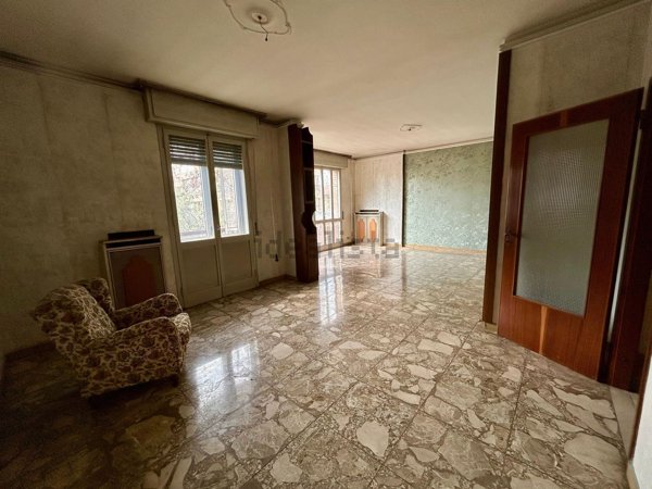 appartamento in vendita a Modena in zona Centro Storico