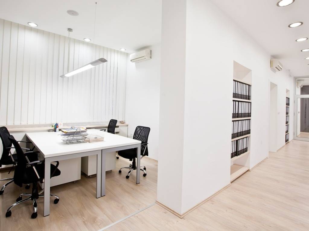 ufficio in vendita a Modena in zona Sant'Agnese