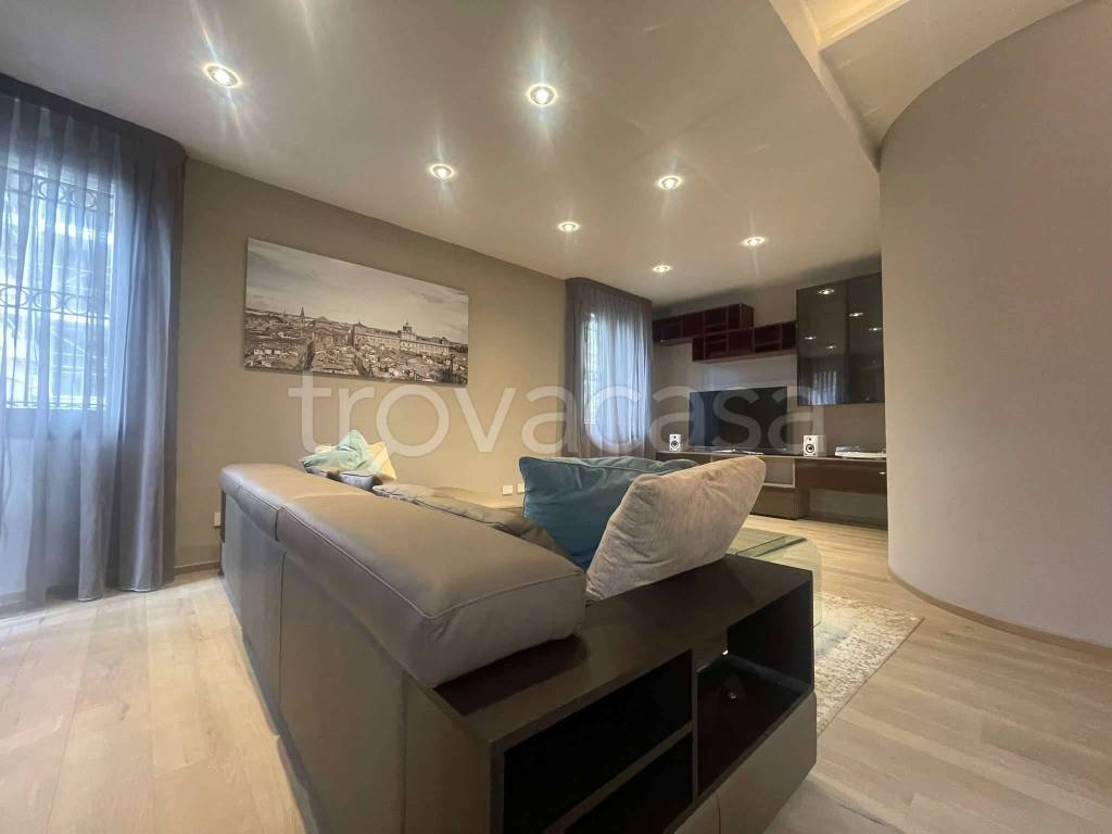 casa indipendente in vendita a Modena in zona Sant'Agnese