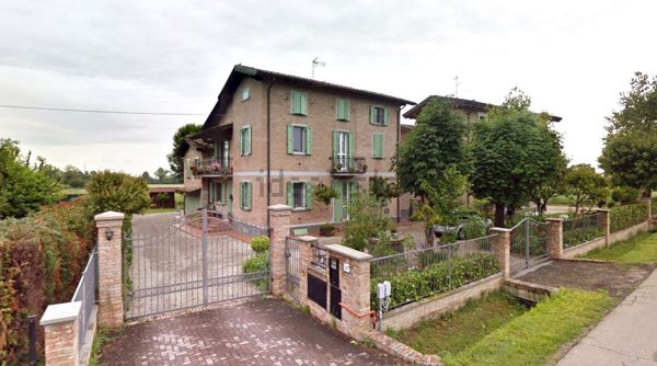 casa indipendente in vendita a Modena in zona Marzaglia