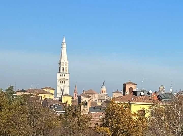 appartamento in vendita a Modena in zona Sant'Agnese