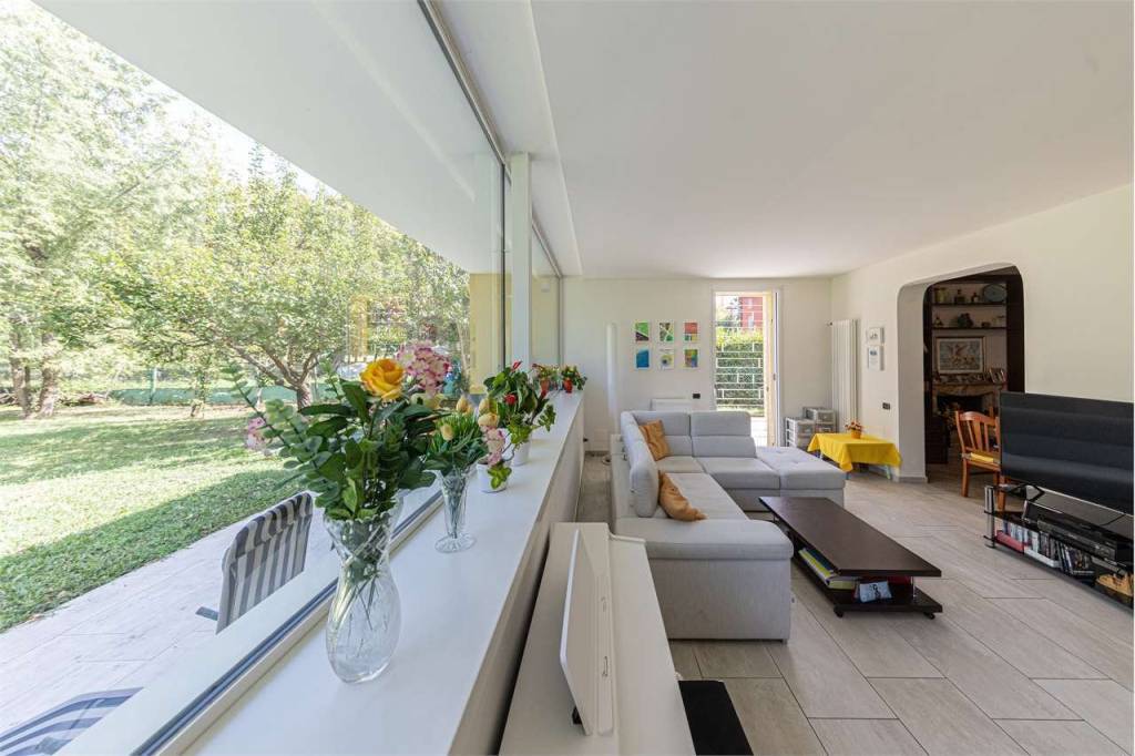 casa indipendente in vendita a Modena in zona Sant'Agnese