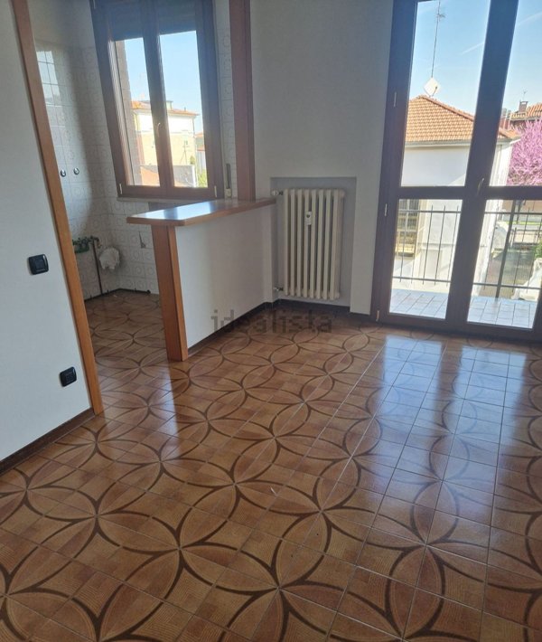 appartamento in vendita a Modena in zona Crocetta