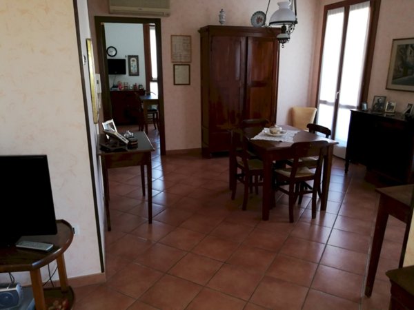 casa indipendente in vendita a Modena in zona Buon Pastore