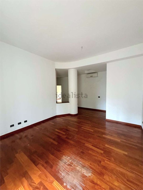 appartamento in vendita a Modena in zona Centro Storico