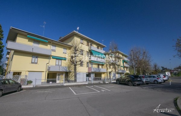 appartamento in vendita a Modena in zona San Lazzaro / Modena Est