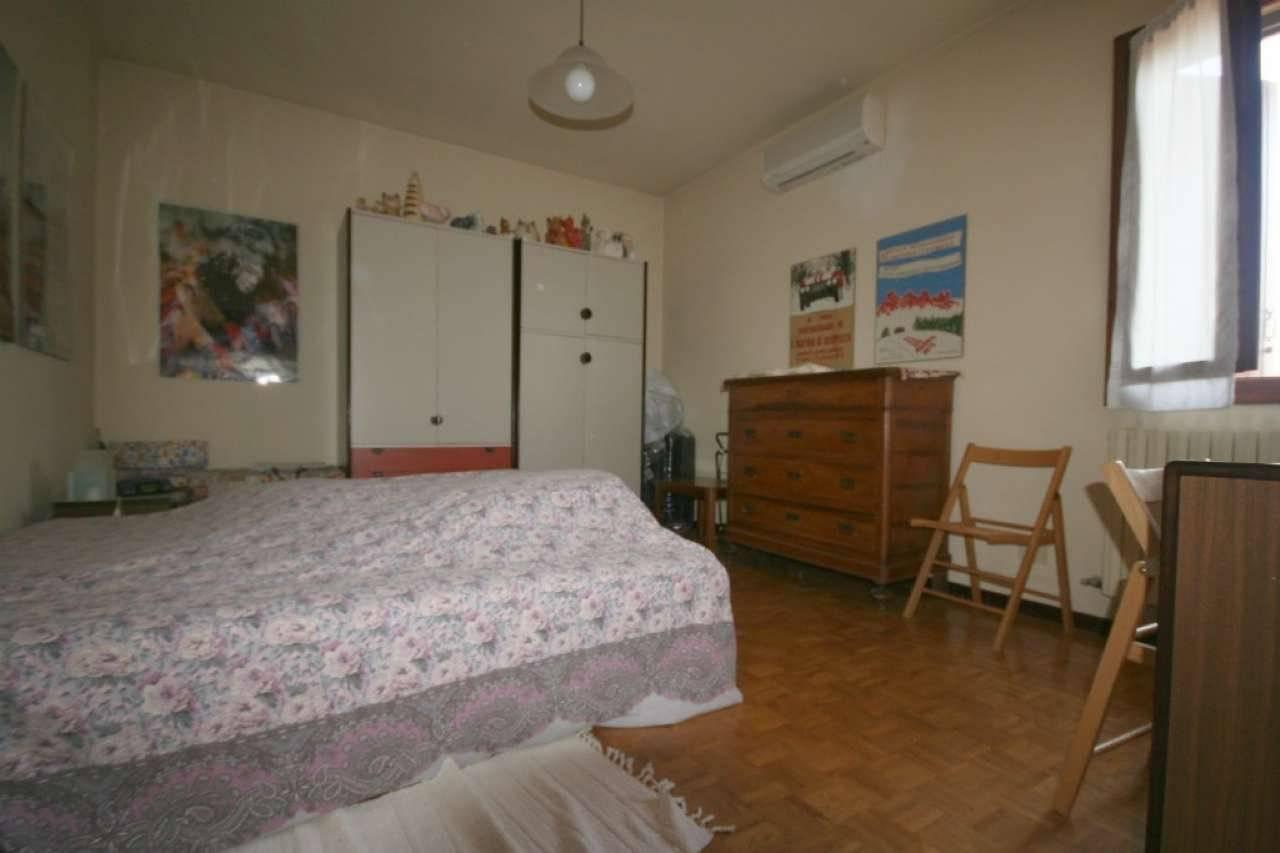 casa indipendente in vendita a Modena in zona Cittanova