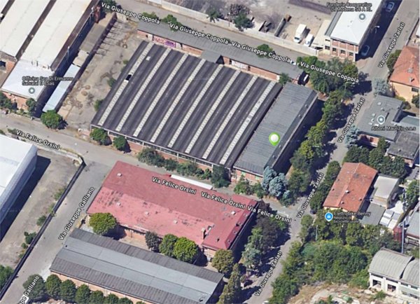capannone in vendita a Modena