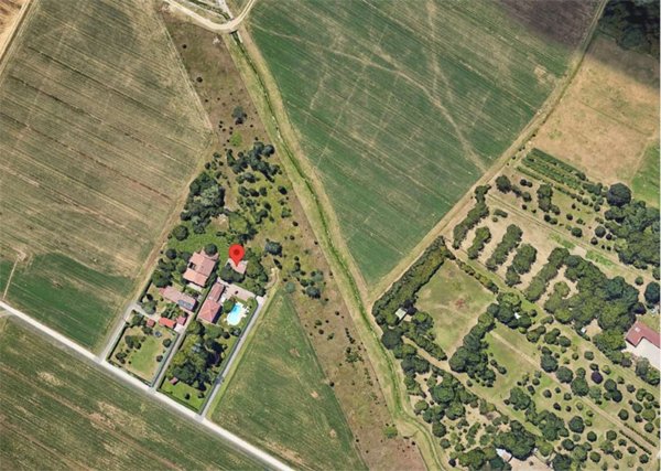 casa indipendente in vendita a Modena in zona Centro Storico