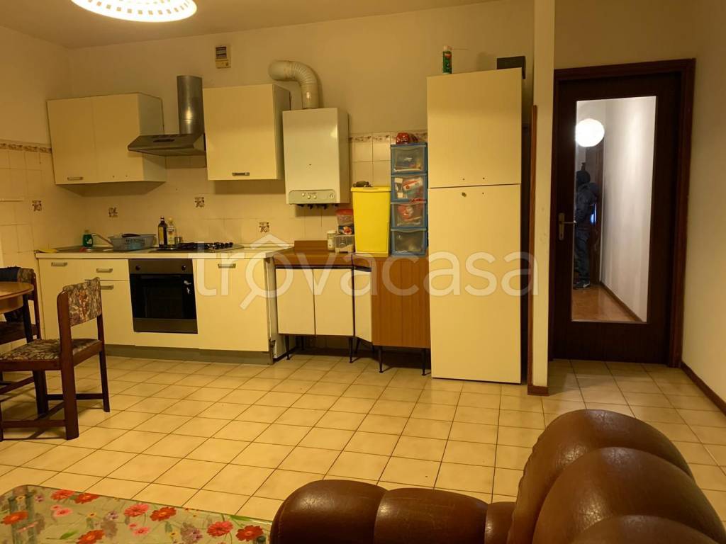 appartamento in vendita a Modena in zona Albareto