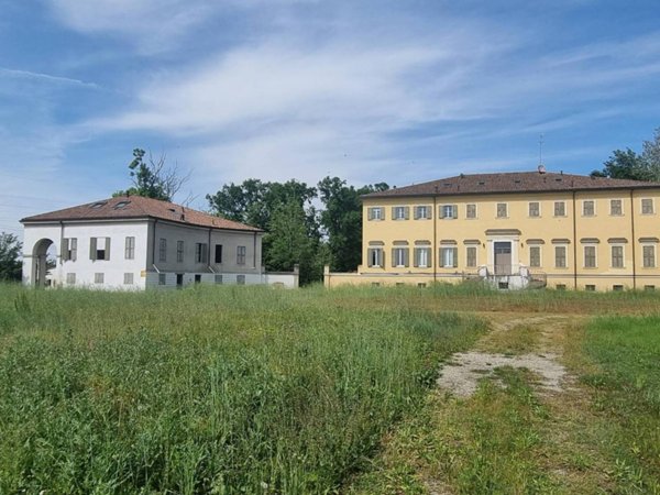 casa indipendente in vendita a Modena in zona San Damaso