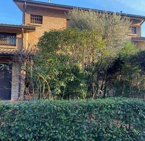 casa indipendente in vendita a Modena in zona San Lazzaro / Modena Est