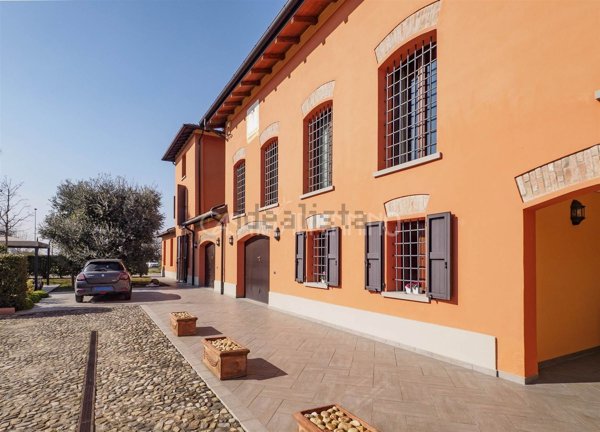 casa indipendente in vendita a Modena in zona Baggiovara