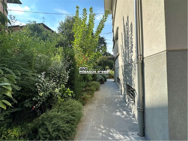 casa indipendente in vendita a Modena in zona Buon Pastore