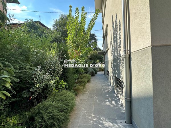 casa indipendente in vendita a Modena in zona Buon Pastore