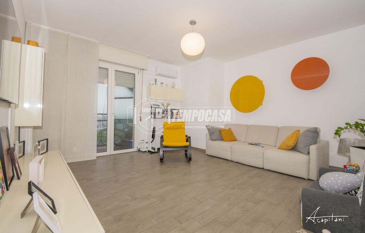 appartamento in vendita a Modena in zona San Lazzaro / Modena Est