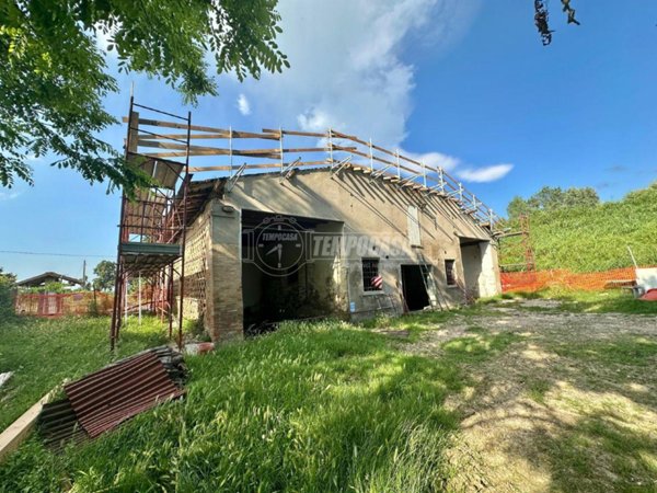 appartamento in vendita a Modena in zona Crocetta
