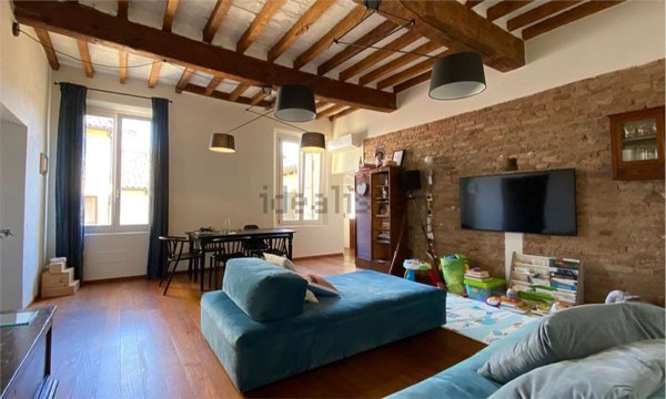 appartamento in vendita a Modena in zona Centro Storico