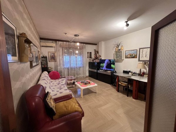 appartamento in vendita a Modena in zona San Lazzaro / Modena Est