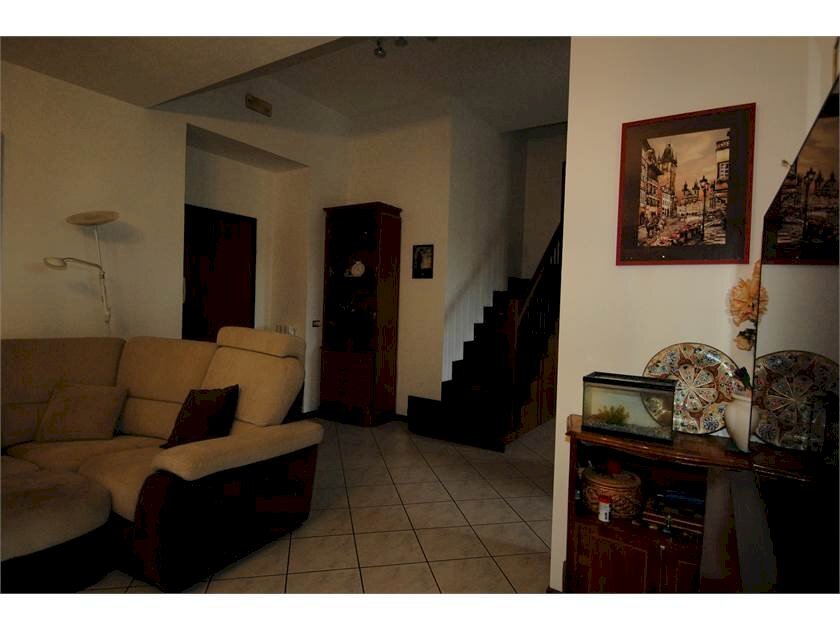 appartamento in vendita a Modena in zona San Lazzaro / Modena Est