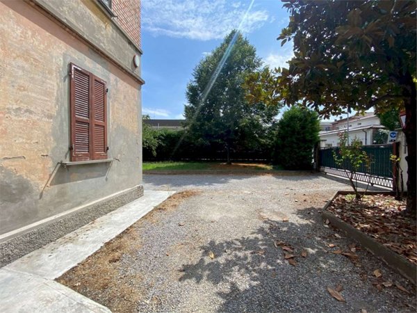 casa indipendente in vendita a Modena