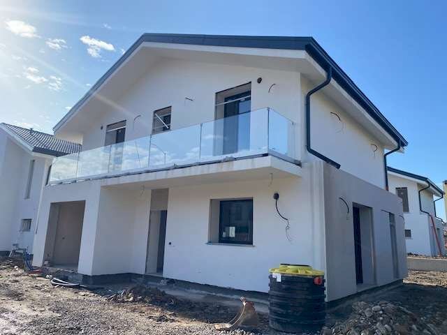 casa indipendente in vendita a Modena in zona San Lazzaro / Modena Est