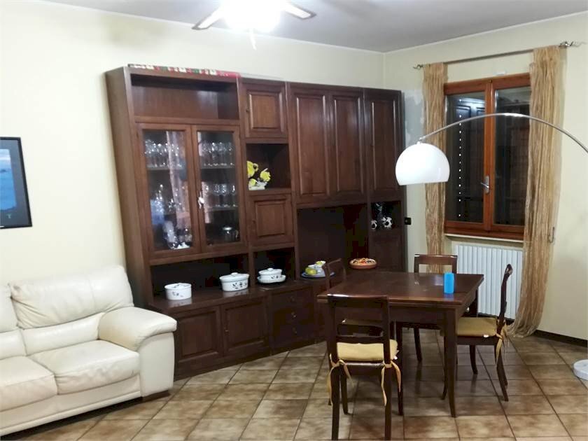 casa indipendente in vendita a Modena