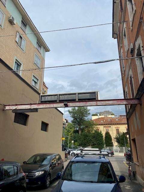 capannone in vendita a Modena in zona Crocetta