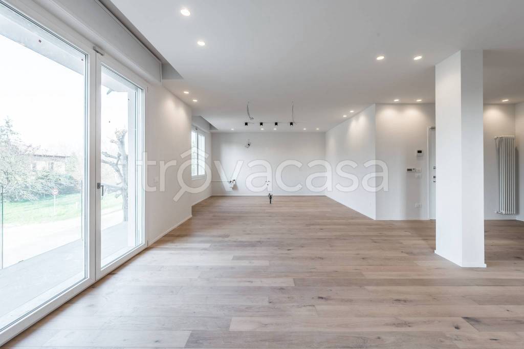 casa indipendente in vendita a Modena in zona Sant'Agnese