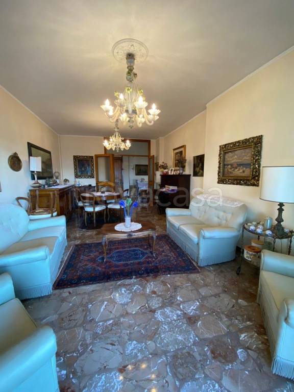 appartamento in vendita a Modena