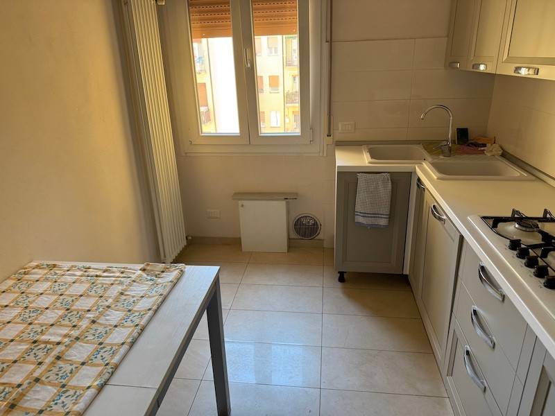 appartamento in vendita a Modena in zona San Lazzaro / Modena Est