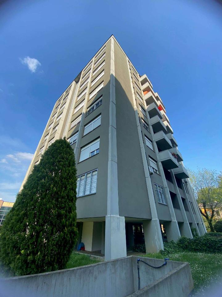 appartamento in vendita a Modena in zona Cittanova