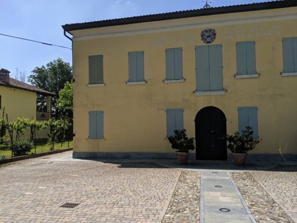 casa indipendente in vendita a Modena in zona San Donnino