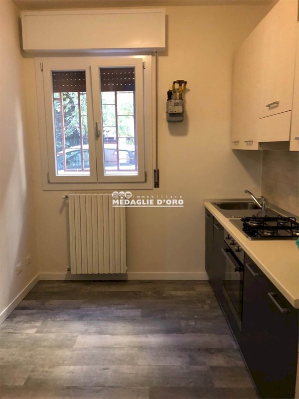 appartamento in vendita a Modena in zona San Faustino