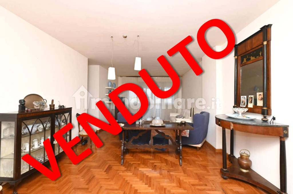appartamento in vendita a Modena in zona San Faustino