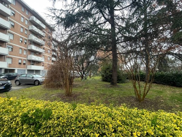 appartamento in vendita a Modena in zona San Lazzaro / Modena Est
