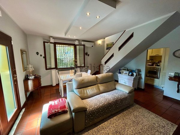 casa semindipendente in vendita a Modena in zona San Lazzaro / Modena Est