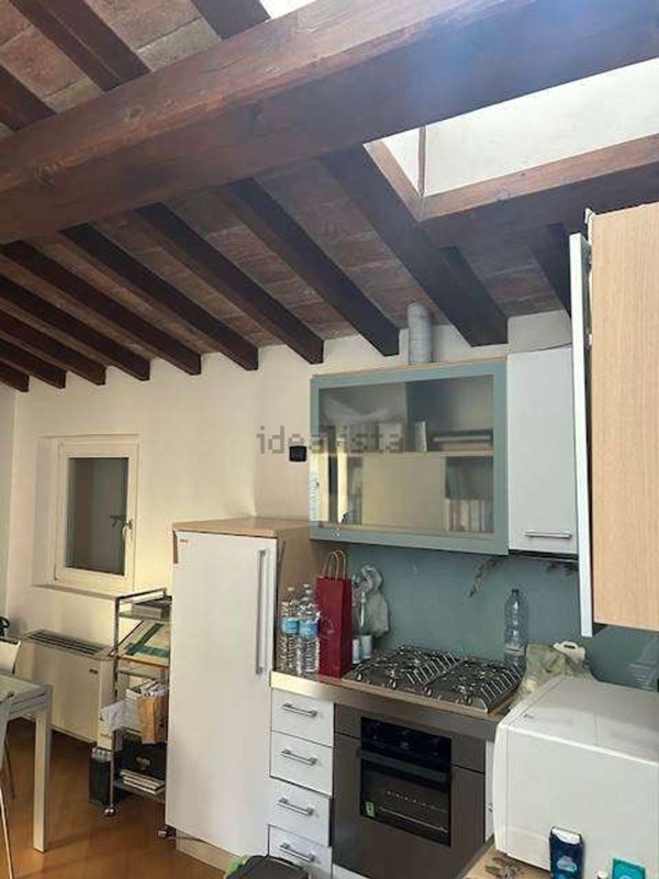 appartamento in vendita a Modena in zona Centro Storico