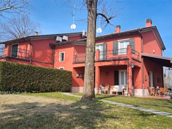 casa indipendente in vendita a Modena in zona Buon Pastore