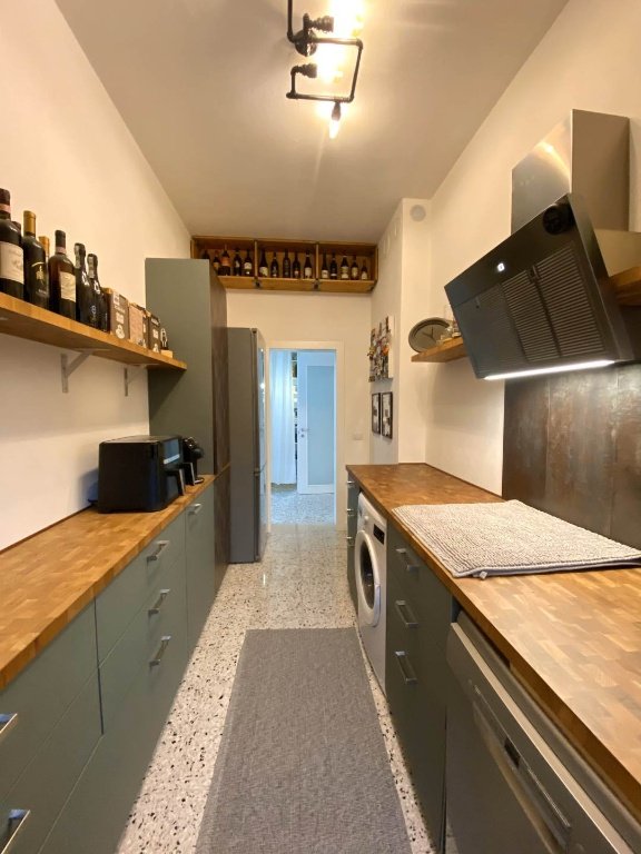 appartamento in vendita a Modena in zona Centro Storico