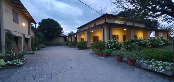 casa indipendente in vendita a Modena in zona Cittanova