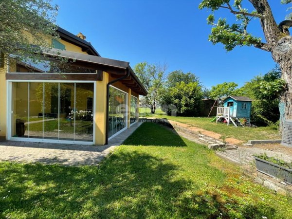 casa indipendente in vendita a Modena in zona Baggiovara