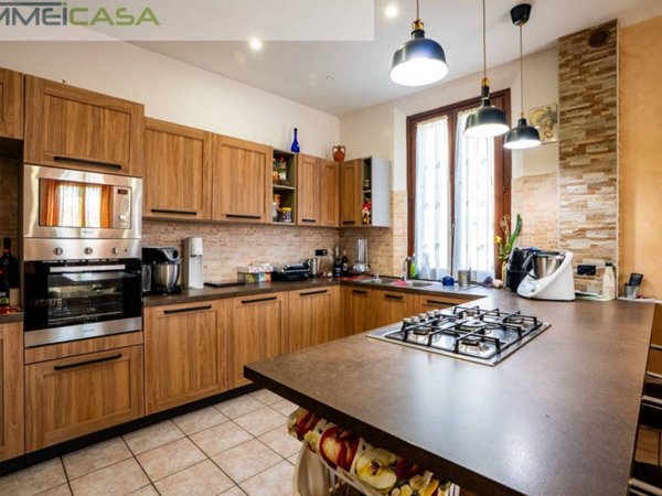 casa indipendente in vendita a Modena in zona San Lazzaro / Modena Est