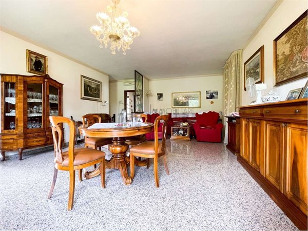 casa indipendente in vendita a Modena in zona Crocetta