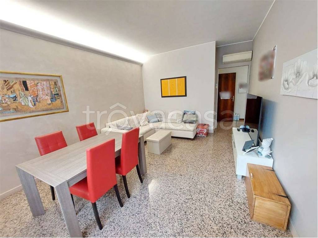 appartamento in vendita a Modena in zona Buon Pastore