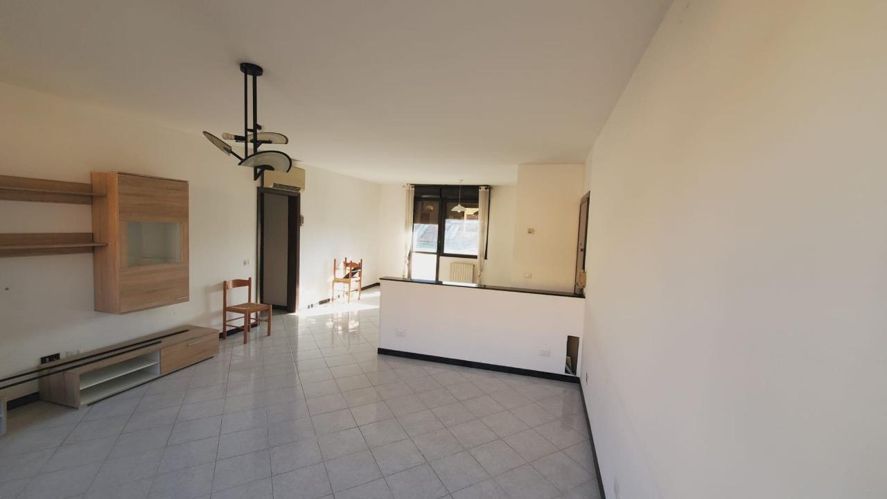 appartamento in vendita a Modena in zona San Lazzaro / Modena Est