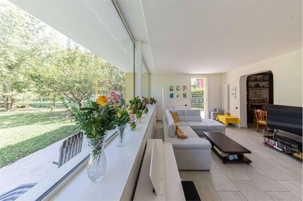 casa indipendente in vendita a Modena in zona San Damaso