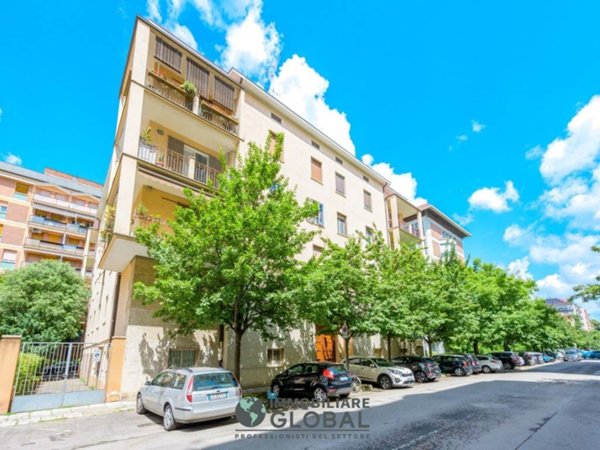 appartamento in vendita a Modena in zona San Lazzaro / Modena Est
